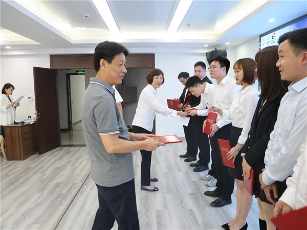 城投集團舉辦“展現青年風采，奉獻青春力量”主題演講比賽